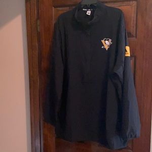 NWOT Adidas Pens 1/2 zip